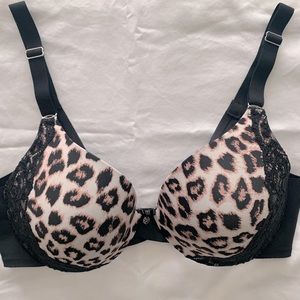 la Vie en Rose Bra, Size 34C, NWOT